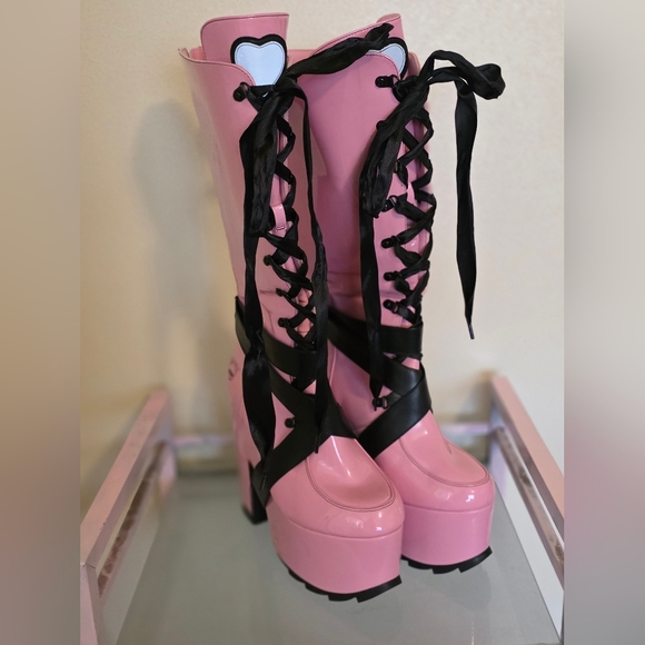 YRU Shoes - Pink Lace-Up Platform Boots
